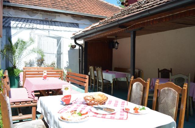 Taverna dorucak02