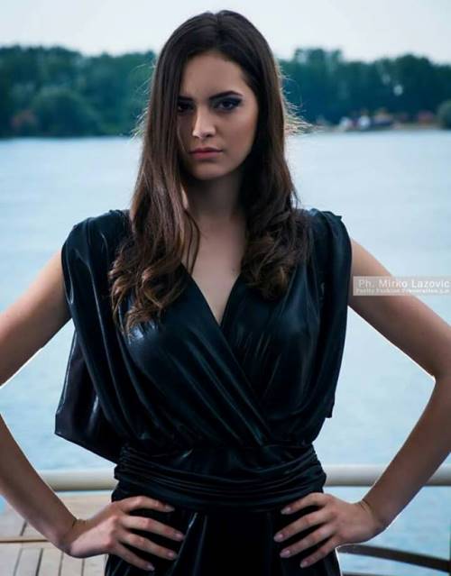 AnjaStefanovic FB092016