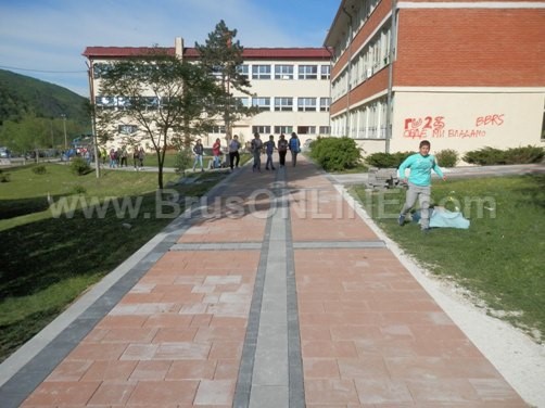 Srednja220416 02