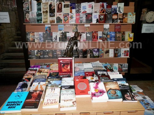 Biblioteka102015