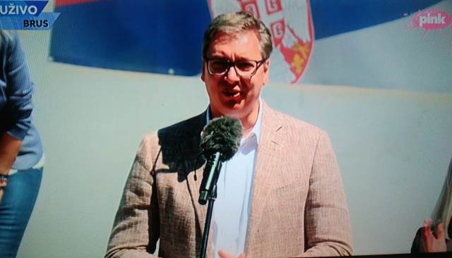 Brus predsednik0821