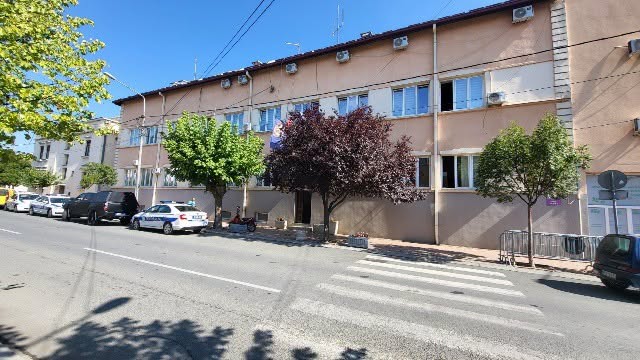 Brus zgradaOU0826