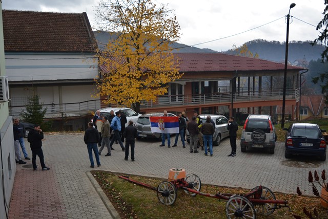 MHEcuvari SOBrus121119a