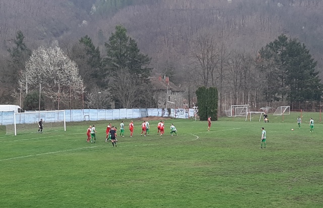 Brus KopZupa020425