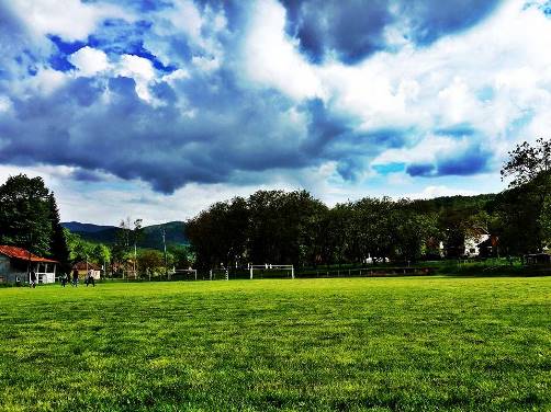 Naupare stadion