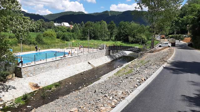 Brus bazenBanja050724b