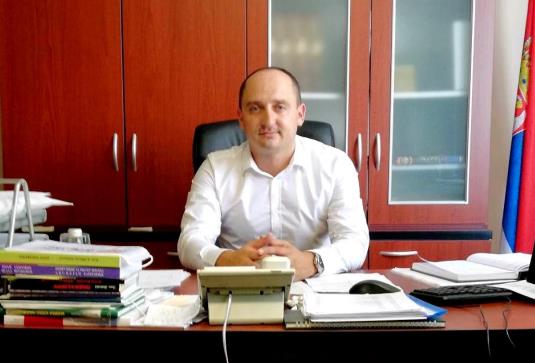 Milan Curcic blaceorg