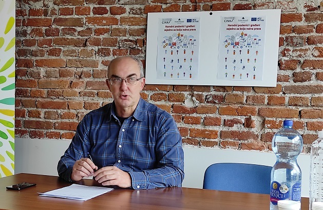 KSpress poslanici1122a