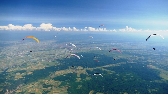 Paraglajding Nis 04192VSS