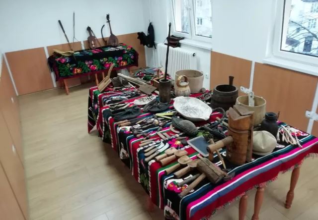 ZbirkaEtnopredmeta2a