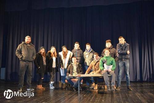 DramskiBrus 010217 03